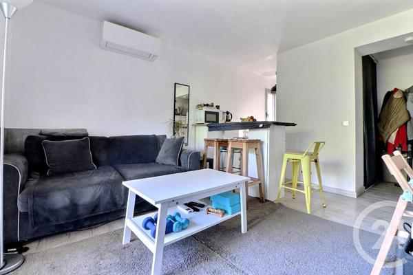 Appartement F2 à vendre  2 pièces - 27 m2 FREJUS - 83