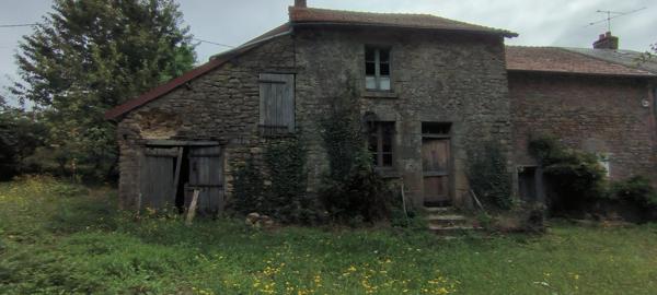 MAISON A RENOVEE