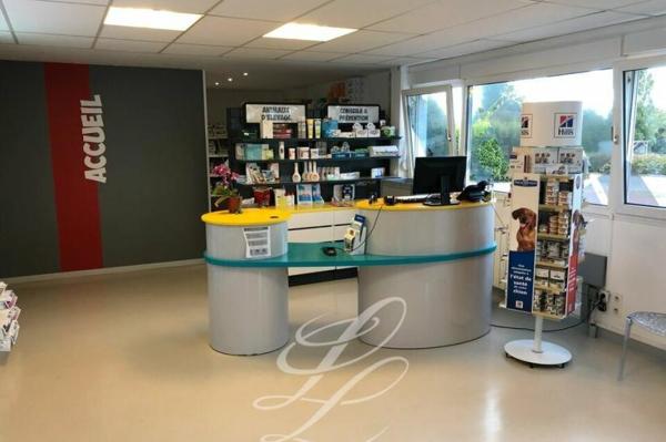 Vente - BUREAUX 320 m 2
