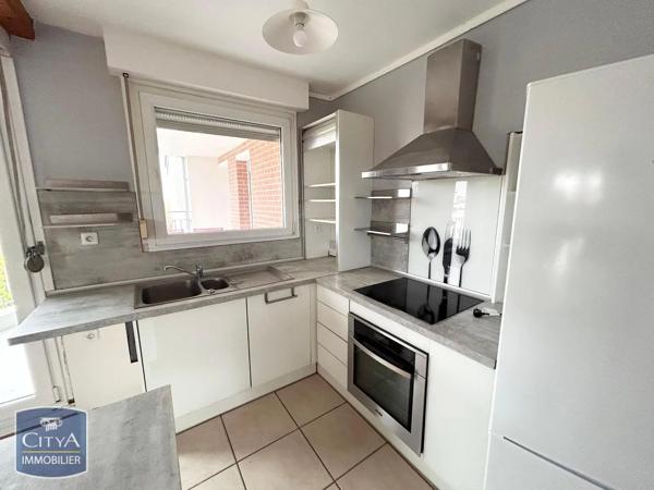 Appartement à louer 3 pièces 82.69m² Valenciennes (59300)