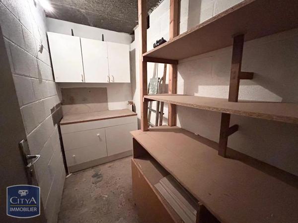 Appartement à louer 3 pièces 82.69m² Valenciennes (59300)
