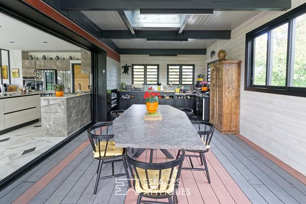 Maison contemporaine d’exception face aux Pyrénées