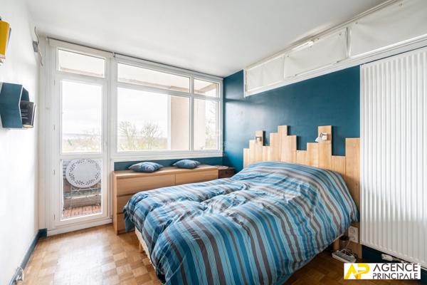 Appartement Maisons Laffitte 5 pièce(s) 89m2 - Ascenseur - dernier étage €430 000 ** - Référence 13491