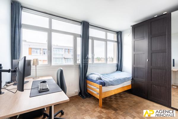 Appartement Maisons Laffitte 5 pièce(s) 89m2 - Ascenseur - dernier étage €430 000 ** - Référence 13491