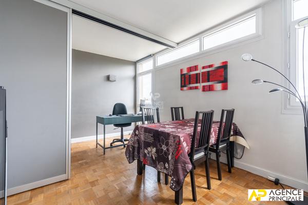 Appartement Maisons Laffitte 5 pièce(s) 89m2 - Ascenseur - dernier étage €430 000 ** - Référence 13491