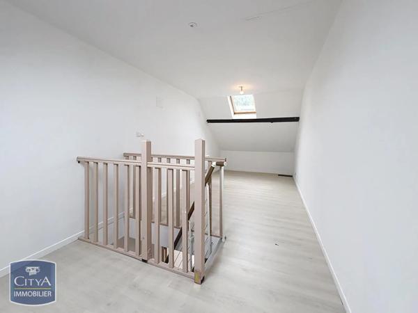 Maison à louer 4 pièces 75.35m² Maubeuge (59600)