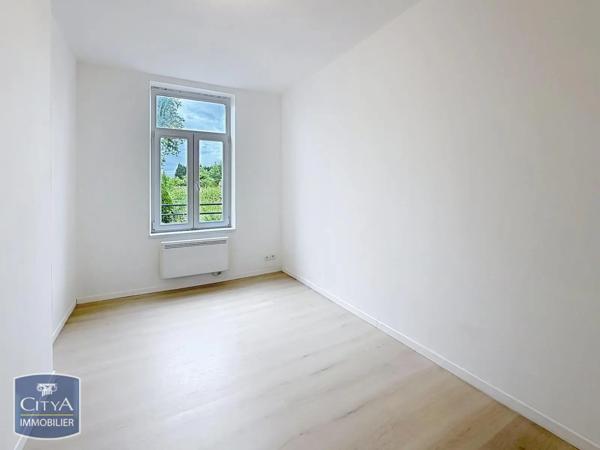 Maison à louer 4 pièces 75.35m² Maubeuge (59600)
