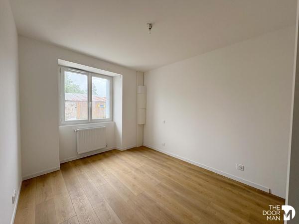Maison - Loué - 70 m² - SAINT-HILAIRE-DE-CHALEONS | The Door Man
