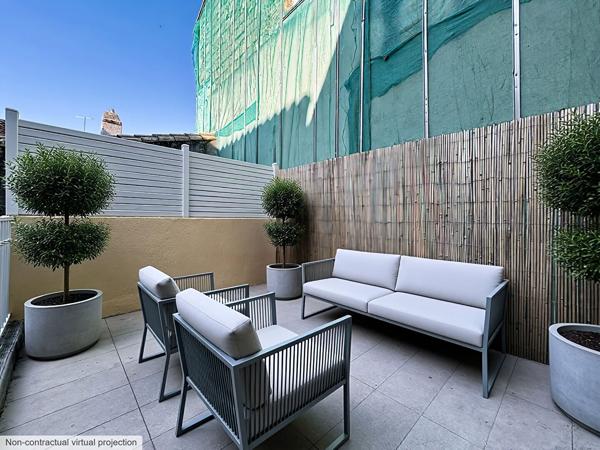 Appartement Avignon intramuros 2 pièces, 1er étage, grande terrasse