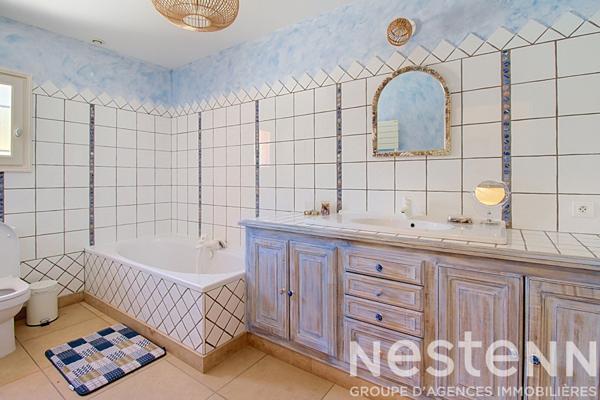 A VENDRE ! Propriété de charme 4 chambres - Plus de 7000m2 de terrain au CANNET-DES-MAURES