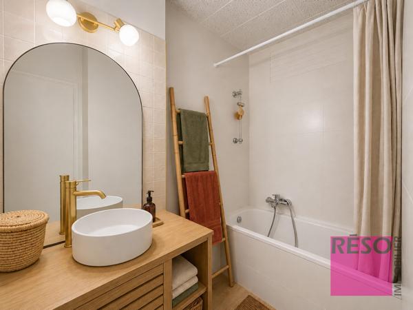 CHARMANT APPARTEMENT T3 MEUBLÉ