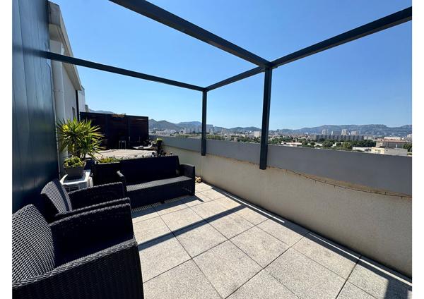 Appartement 4 pièces, Palais Omnisports, Toit terrasse au 8ème Etage  86m² Meublé