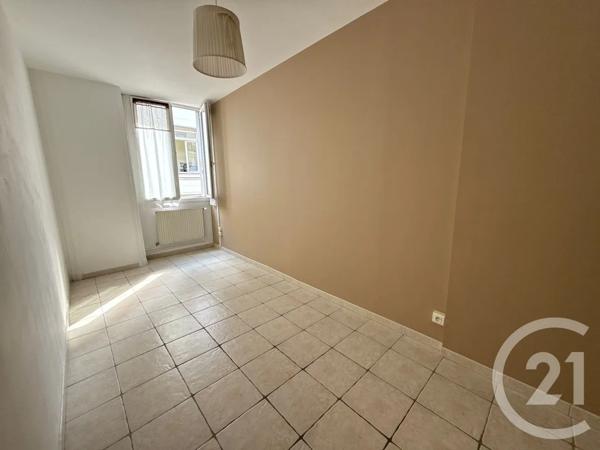 Appartement F3 à vendre  3 pièces - 79,82 m 2   ST ETIENNE  - 42