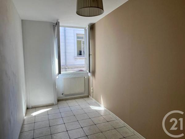 Appartement F3 à vendre  3 pièces - 79,82 m 2   ST ETIENNE  - 42