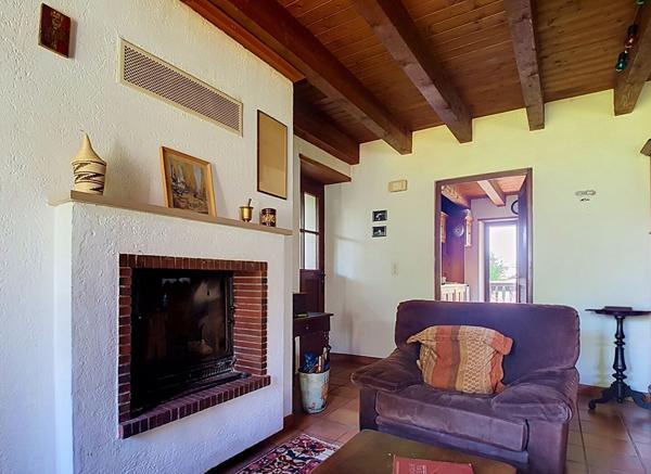 Ferme en pierre de 147 m² à Draillant : Le cachet de l'ancien, le confort du DPE C, la Gare à 5 min !