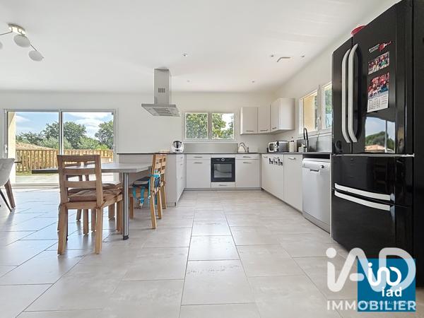 Maison à vendre 6 pièces 155 m² Fleurance
