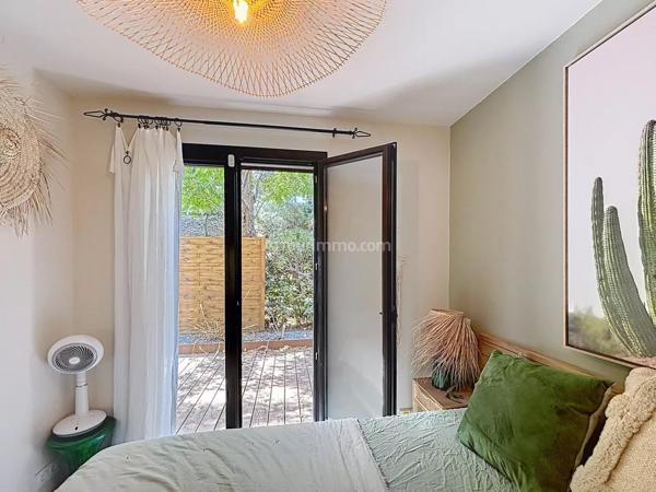 Vente                                                      Appartement
                        
                     5 pièces                      97 m2                     à Lumio