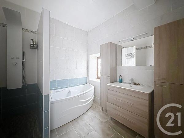 Maison à vendre  4 pièces - 112,53 m 2   LE PEAGE DE ROUSSILLON  - 38