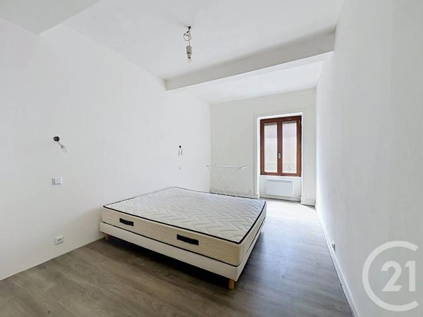 Maison à vendre  4 pièces - 112,53 m 2   LE PEAGE DE ROUSSILLON  - 38