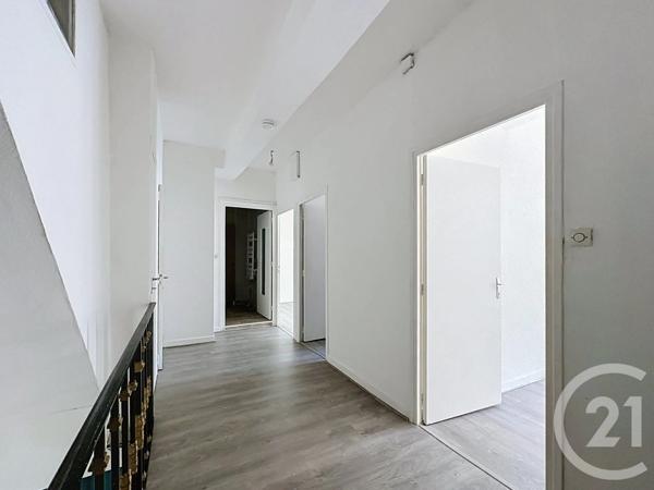 Maison à vendre  4 pièces - 112,53 m 2   LE PEAGE DE ROUSSILLON  - 38