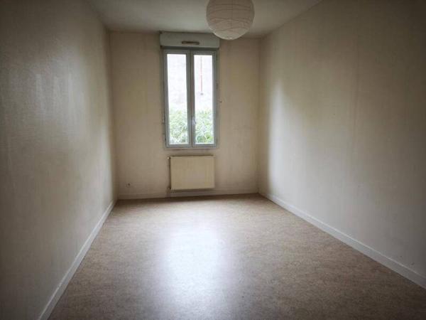 Appartement 4 pièces                                        - 44000 Nantes Réf : 9706