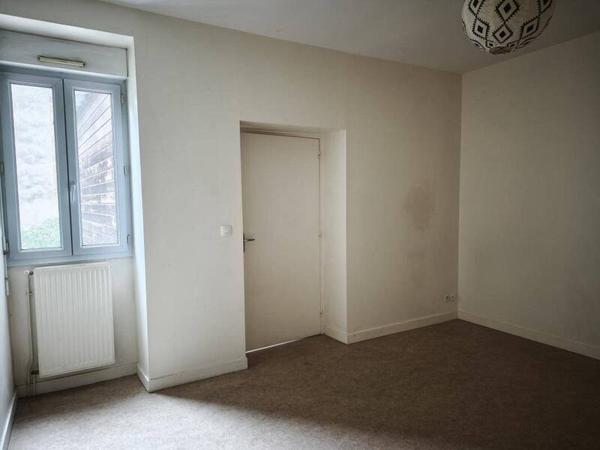 Appartement 4 pièces                                        - 44000 Nantes Réf : 9706