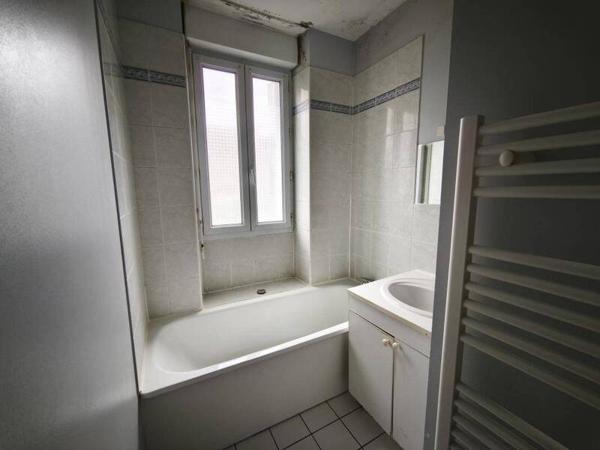 Appartement 4 pièces                                        - 44000 Nantes Réf : 9706