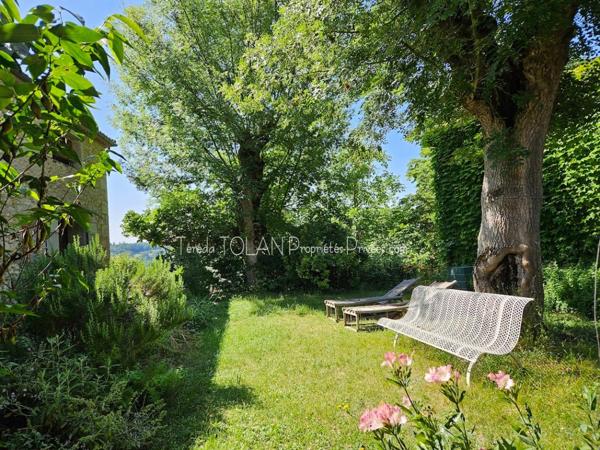 Laroque-Timbaut, maison 18ème, 324 m², 10 pièces, double garage, terrasses, vue