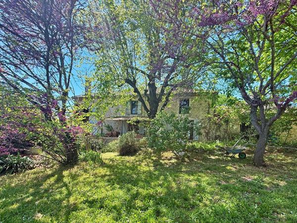Laroque-Timbaut, maison 18ème, 324 m², 10 pièces, double garage, terrasses, vue