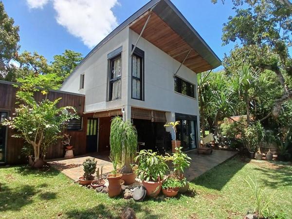 A vendre Charmante villa F4/5 de 133 m² sur terrain arboré de 600 m²