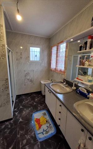 Maison individuelle à vendre à Carhaix-Plouguer dans le Finistère (29270), ref : 29066-1000674
