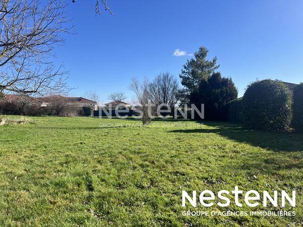 Terrain Beauvallon 700 m2