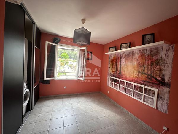 SAINT-CHAMAS - Appartement  2 pièces - 44 m2 - Terrasse