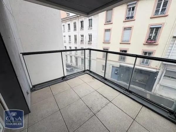 Appartement à louer 3 pièces 60.72m² Lyon 7e Arrondissement (69007)