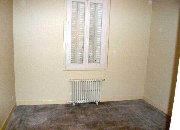 Immeuble à vendre    9 pièces •  Malemort-sur-Corrèze