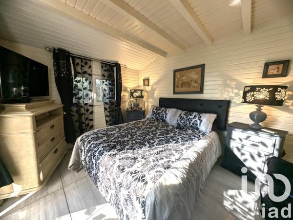 Châlet 3 pièces de 62 m² à Gassin (83580)