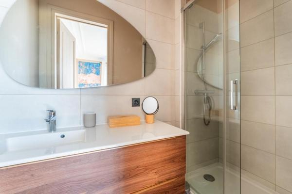 A LOUER : T5 à PARIS 03 • Rue Paul Dubois - Paris 3ème • 8 900 € CC • Réf. 5876