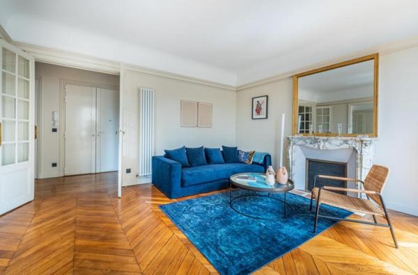 A LOUER : T5 à PARIS 03 • Rue Paul Dubois - Paris 3ème • 8 900 € CC • Réf. 5876