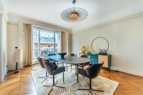 A LOUER : T5 à PARIS 03 • Rue Paul Dubois - Paris 3ème • 8 900 € CC • Réf. 5876