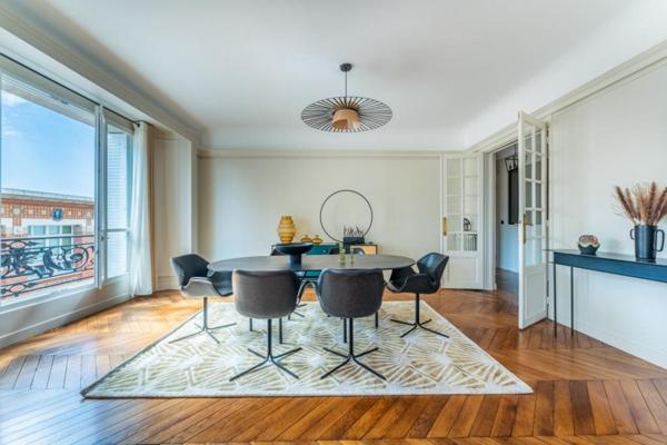 A LOUER : T5 à PARIS 03 • Rue Paul Dubois - Paris 3ème • 8 900 € CC • Réf. 5876