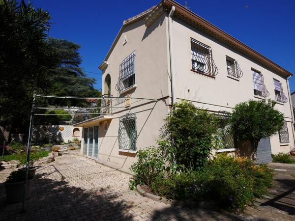 MAISON DE VILLE FORT POTENTIEL