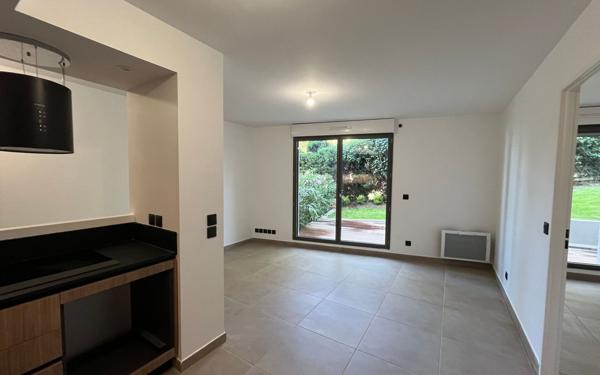 Appartement à vendre    2 pièces • 37,65 m2 Vence