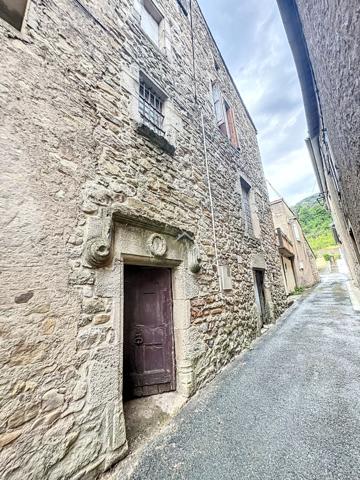 Versols-et-Lapeyre (12400) Maison village pierres T4 102m2 hab à aménager