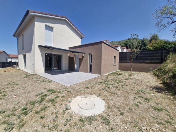 Maison 5 pièces                                        - 38300 Bourgoin-Jallieu Réf : 4768