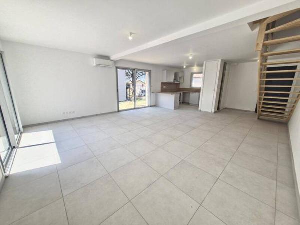 Maison 5 pièces                                        - 38300 Bourgoin-Jallieu Réf : 4768