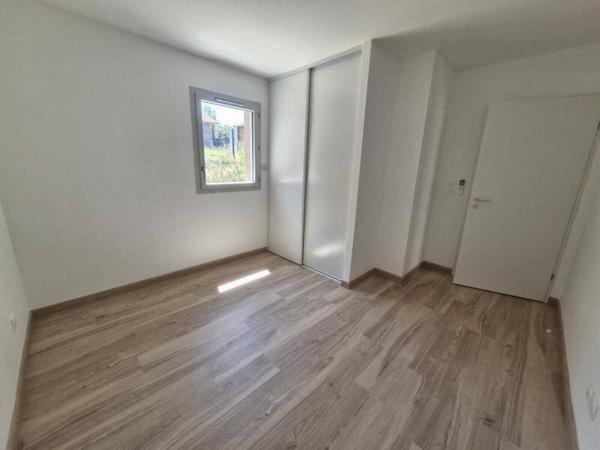 Maison 5 pièces                                        - 38300 Bourgoin-Jallieu Réf : 4768