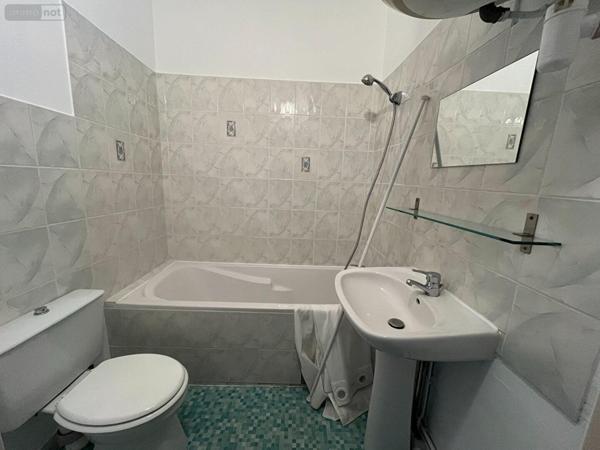 Appartement à louer à Rennes en Ille-et-Vilaine (35000), ref : 001-2631   
SAINT HELIER