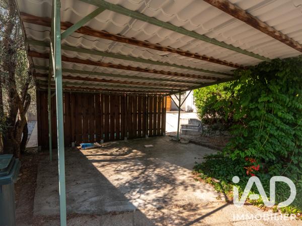 Maison à vendre 6 pièces 177 m² Villeneuve-lès-Avignon
