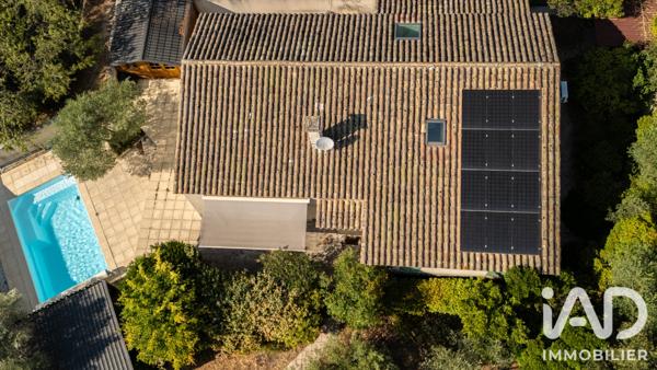 Maison à vendre 6 pièces 177 m² Villeneuve-lès-Avignon