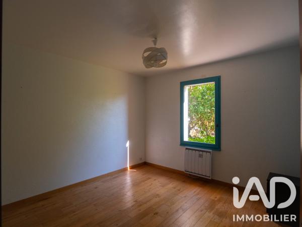 Maison à vendre 6 pièces 177 m² Villeneuve-lès-Avignon